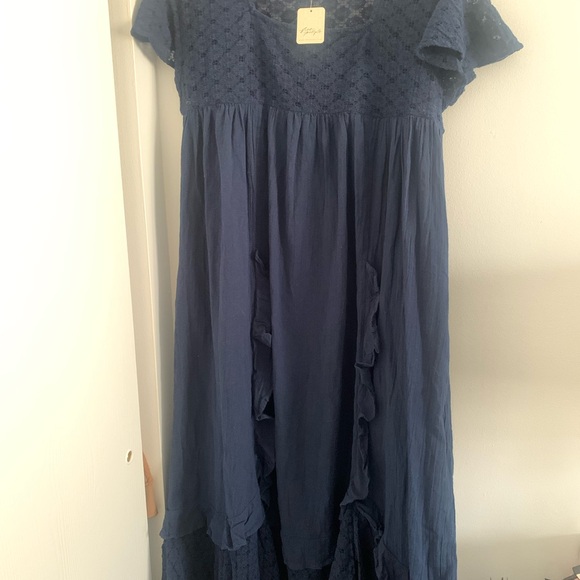 Nwt bring the romance maxi - Picture 4 of 5